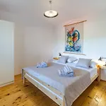 Tudor Mit Atemberaubender Aussicht By Interhome Ferienhaus