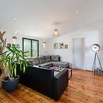 Ferienhaus Tudor Mit Atemberaubender Aussicht By Interhome